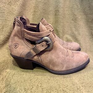 💝NEW Ariat Dulse women’s Western Boots -